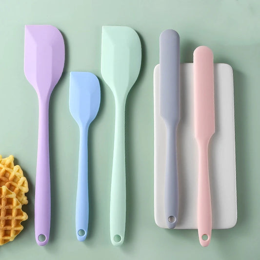 Silicone Cake Spatula Pastry Blender Non-stick Scraper Baking Tool