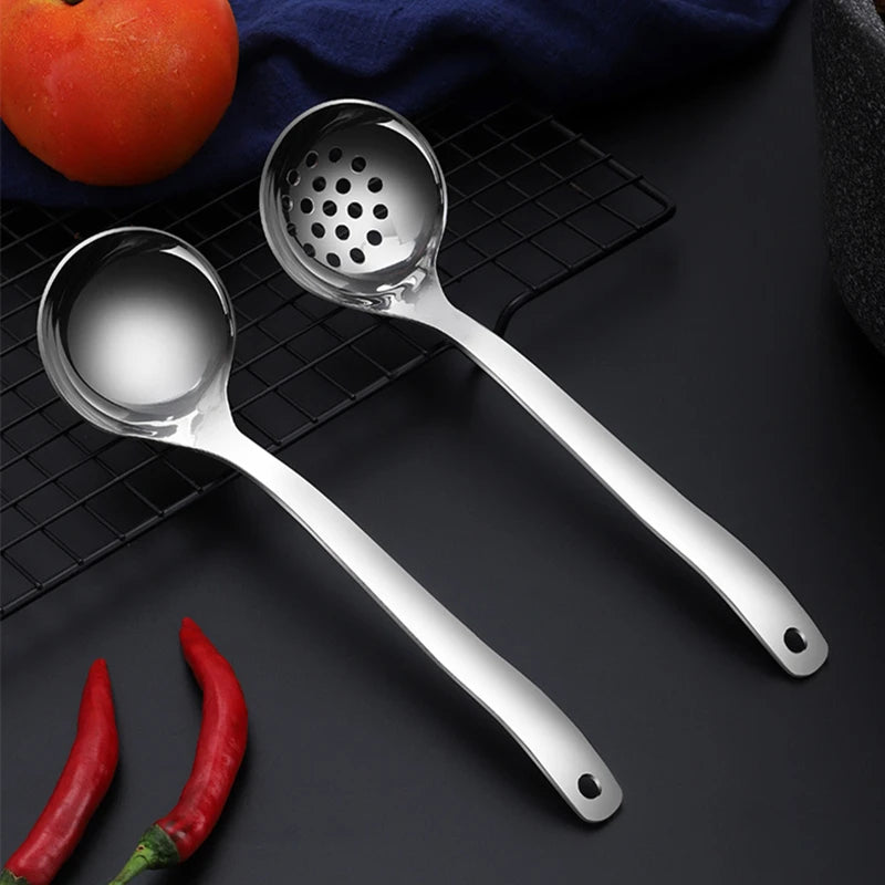 Stainless Steel Long Handle Skimmer Ladle with Fine Holes