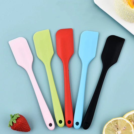 Silicone Pastry Spatula Non-stick Scraper Cake Mixer Baking Tool